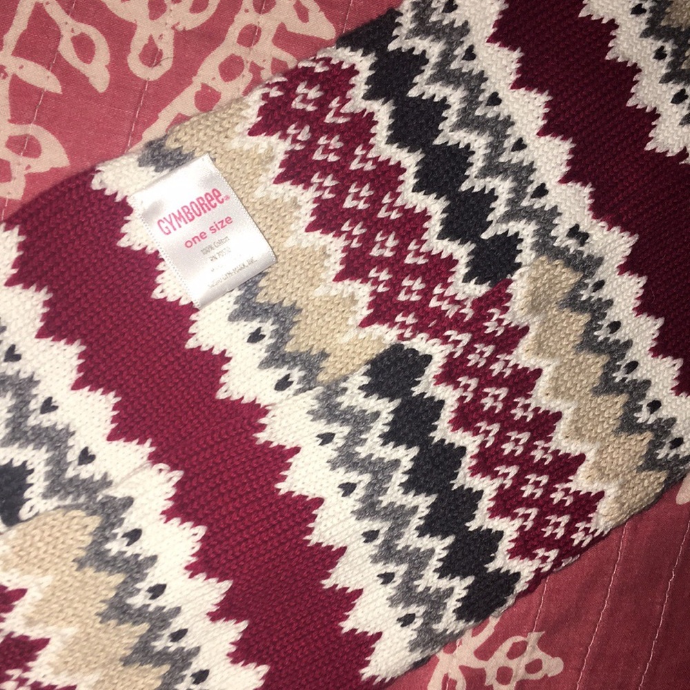 Knitted scarf - Picture 2 of 2
